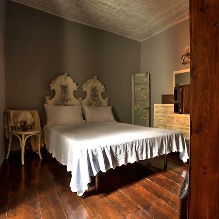 Отель La Mia Casa Di Campagna Rovieto Экстерьер фото