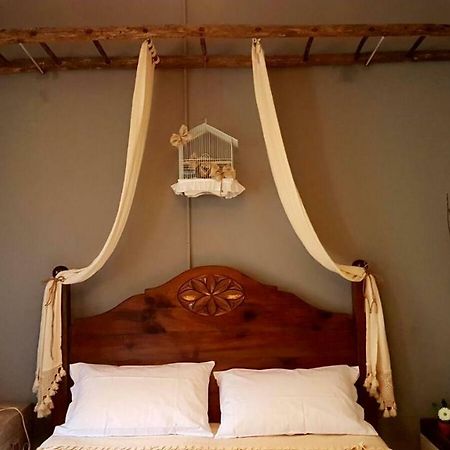 Отель La Mia Casa Di Campagna Rovieto Экстерьер фото