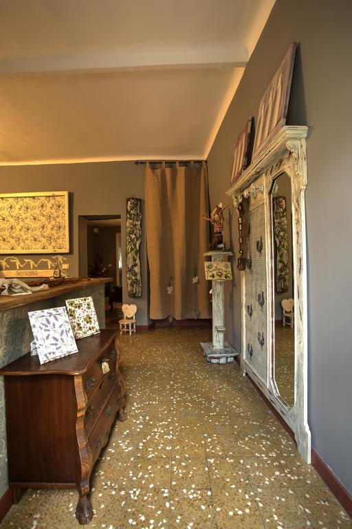 Отель La Mia Casa Di Campagna Rovieto Экстерьер фото