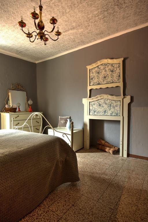 Отель La Mia Casa Di Campagna Rovieto Экстерьер фото