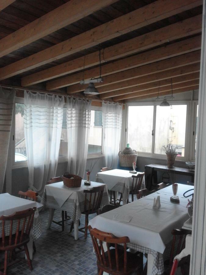 Отель La Mia Casa Di Campagna Rovieto Экстерьер фото