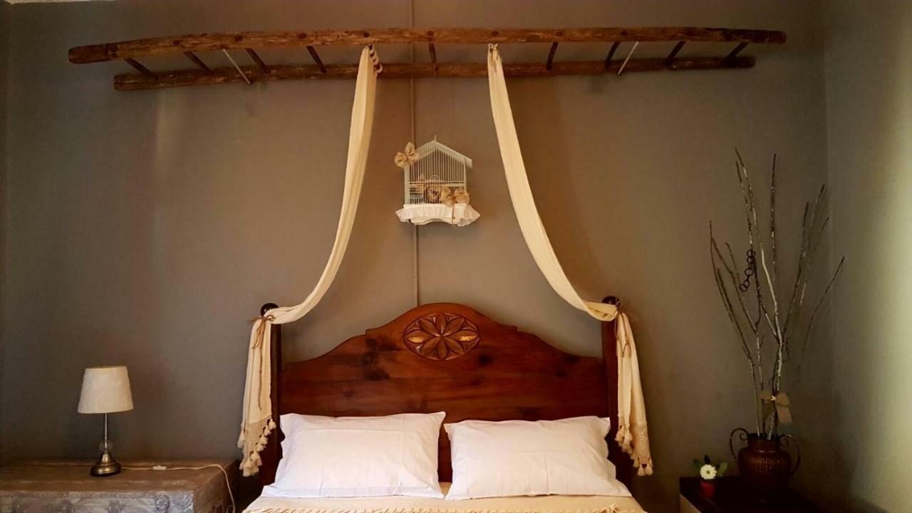 Отель La Mia Casa Di Campagna Rovieto Экстерьер фото